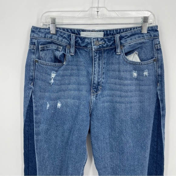 Stylish Blue Straight Leg Jeans for Women - Picture 2 of 11